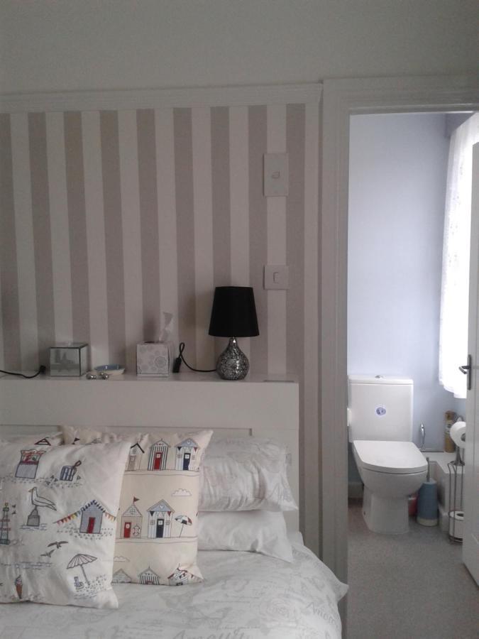 South Rising Guest House Poole Bagian luar foto
